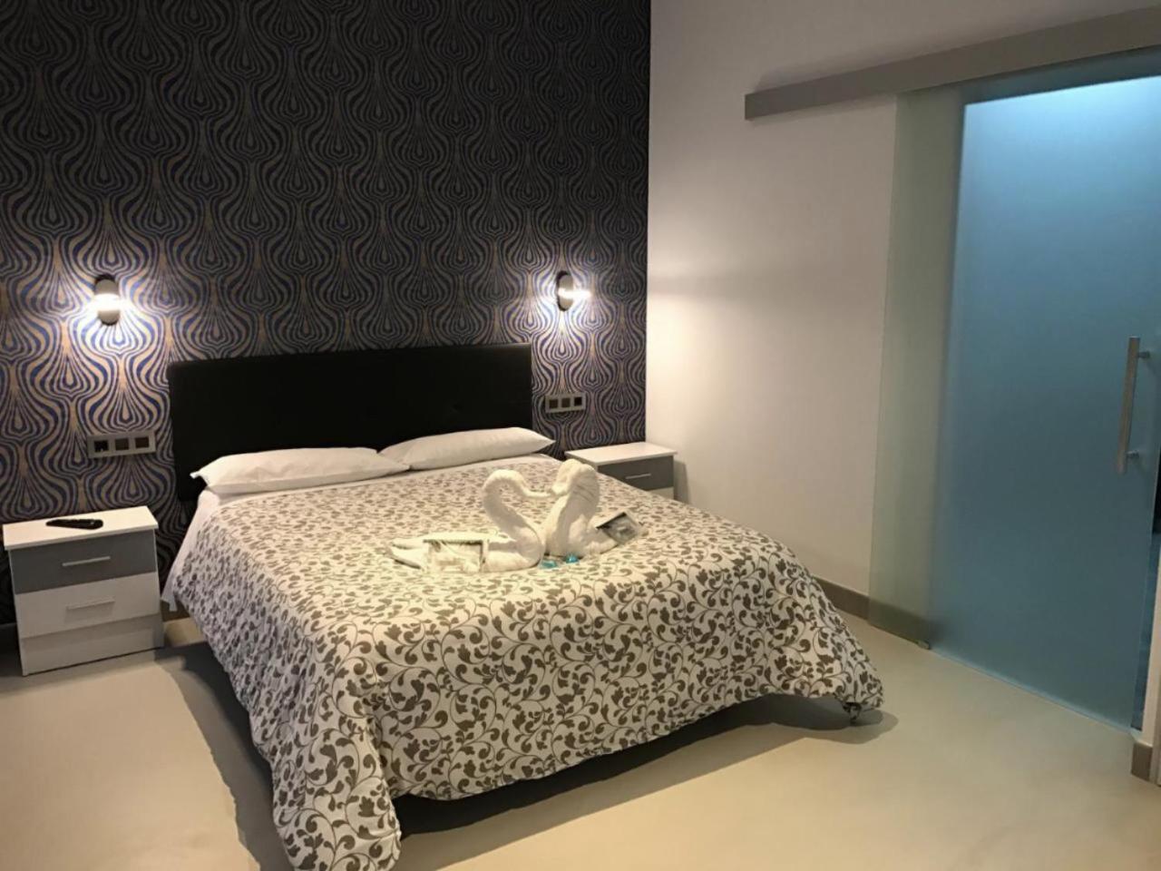 Pension Las Setas Севилья Экстерьер фото
